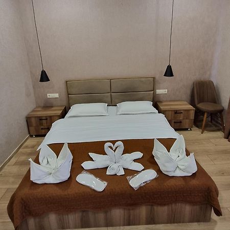 Hotel Sweet Night Kazbegi Eksteriør bilde
