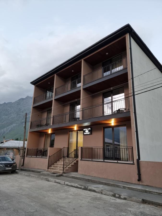 Hotel Sweet Night Kazbegi Eksteriør bilde