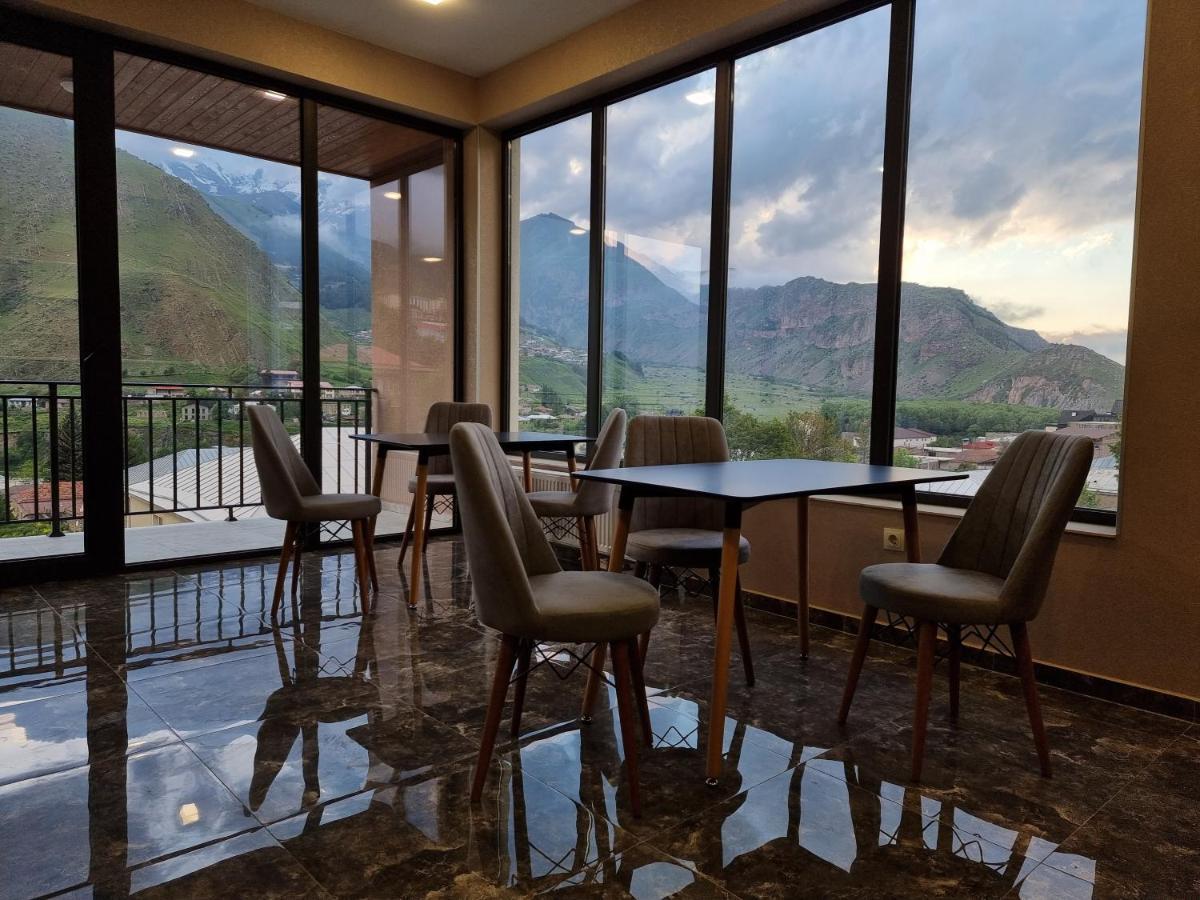 Hotel Sweet Night Kazbegi Eksteriør bilde