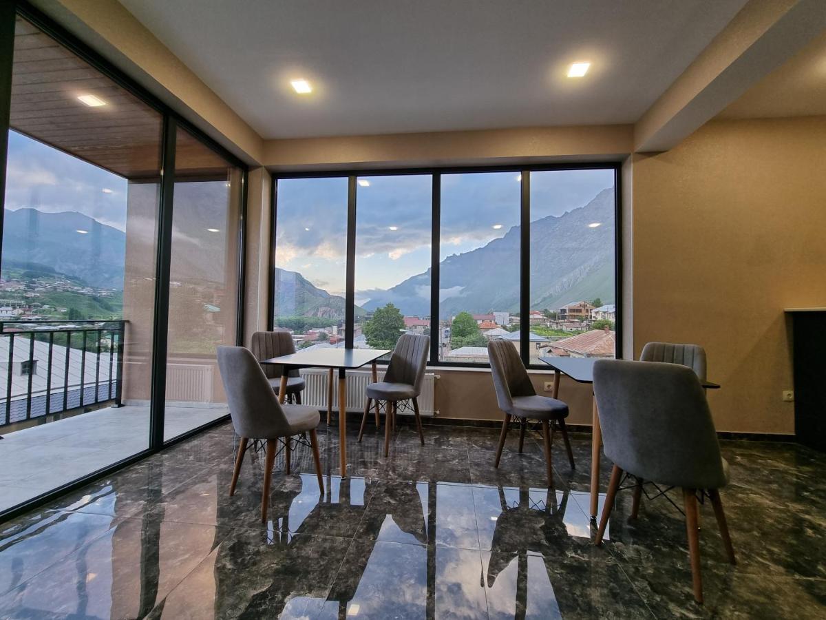 Hotel Sweet Night Kazbegi Eksteriør bilde