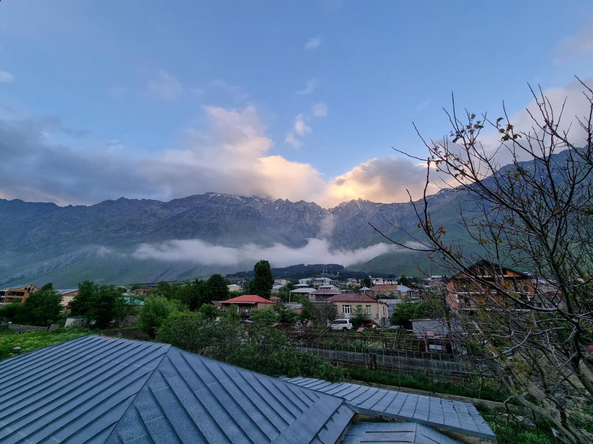 Hotel Sweet Night Kazbegi Eksteriør bilde