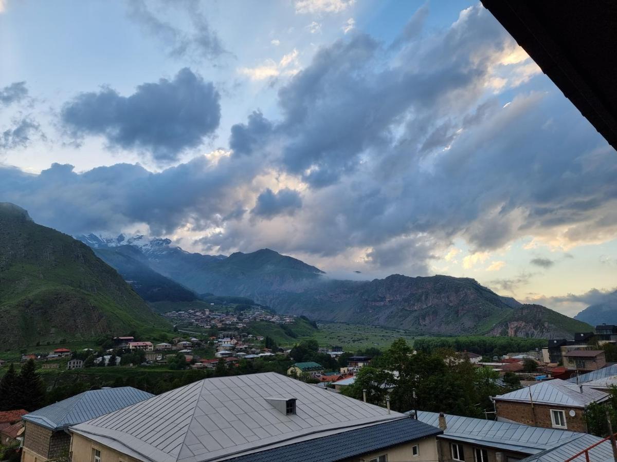 Hotel Sweet Night Kazbegi Eksteriør bilde