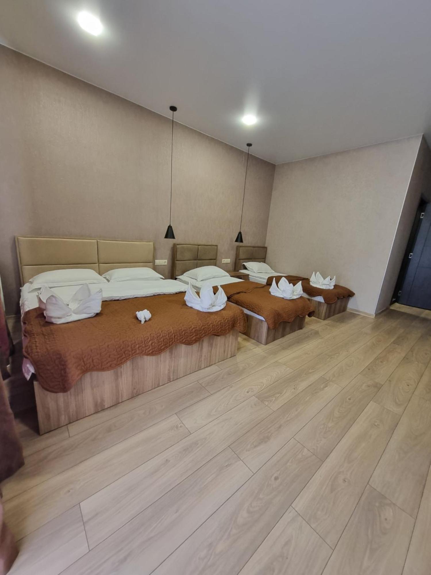 Hotel Sweet Night Kazbegi Eksteriør bilde